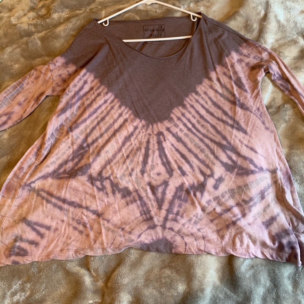 Free People XS pink/purple tie dye top